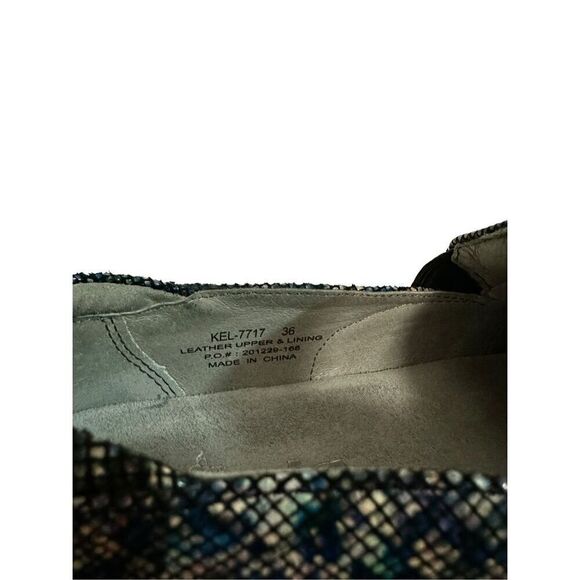 Algeria Leather Clogs - Picture 7 of 7